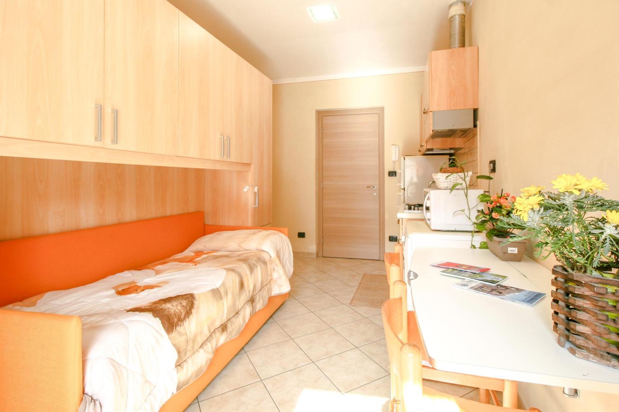 La Ghiacciaia Aparthotel Verzuolo Exteriör bild