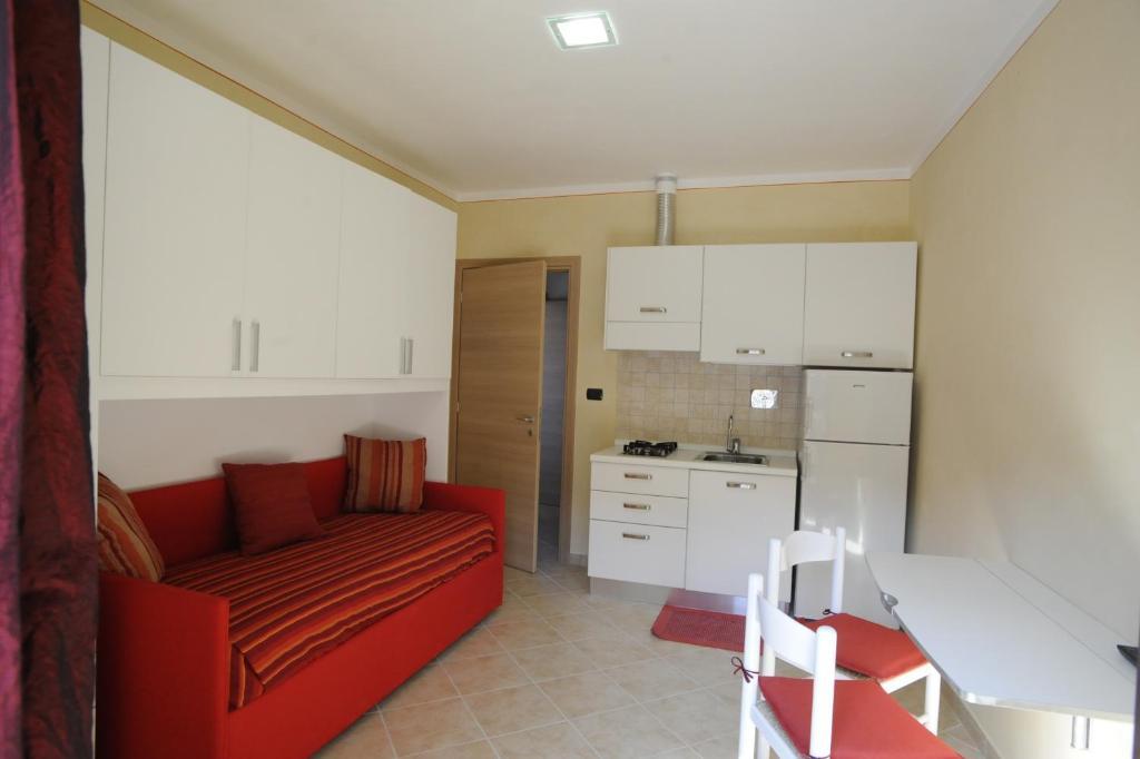 La Ghiacciaia Aparthotel Verzuolo Rum bild